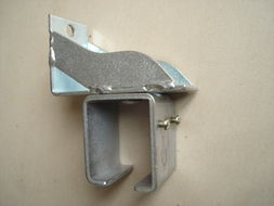 滄縣第四汽車配件廠 滑軌產(chǎn)品列表