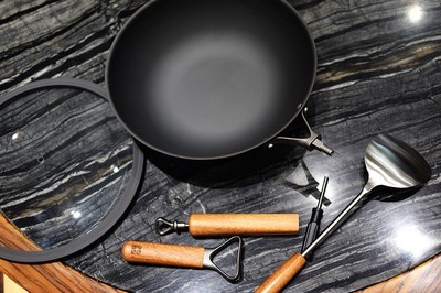 復刻千年傳承的鐵器 三禾窒氮輕鐵鍋，打造現代廚房的匠心之選